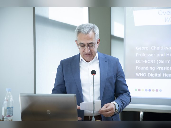 Prof. Georgi Chaltikyan during presentation at Digital Health Workshop in Armenia