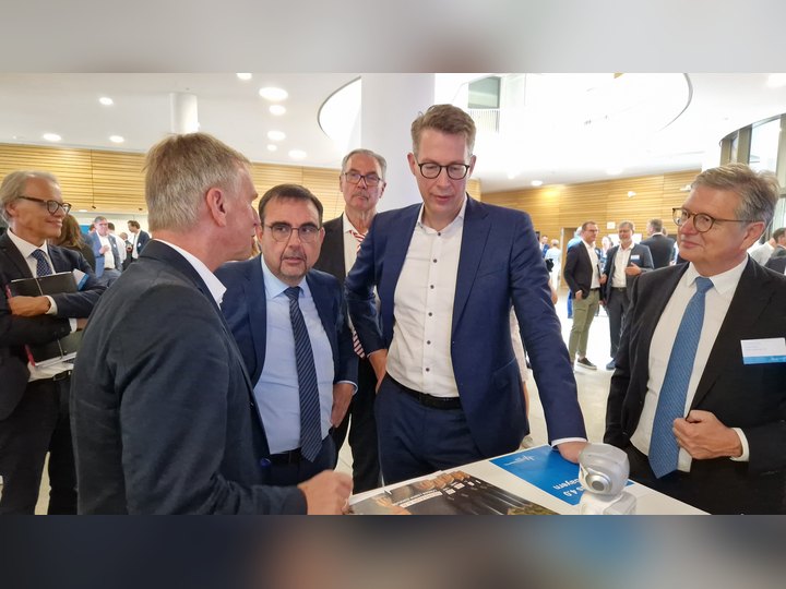 Prof. Georgi Chaltikyan during networking at Bavarian Medical Summit 2023
