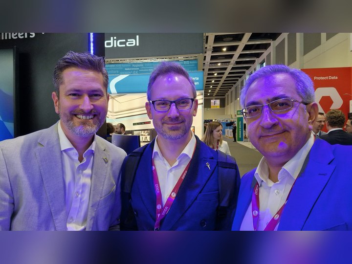 Prof. Georgi Chaltikyan with digital health colleagues at DMEA 2024