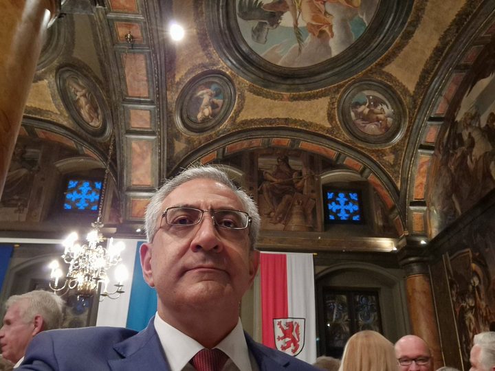 Prof. Georgi Chaltikyan at the reception by the Bavarian State Parliament