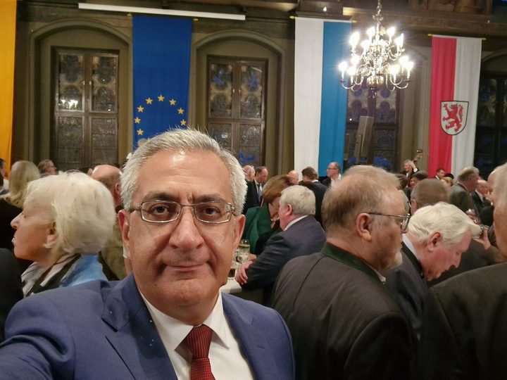 Prof. Georgi Chaltikyan at the reception by the Bavarian State Parliament