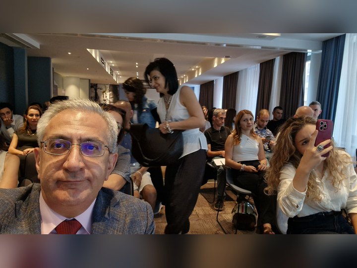 Prof. Georgi Chaltikyan with the ArmDigiHealth-2026 audience